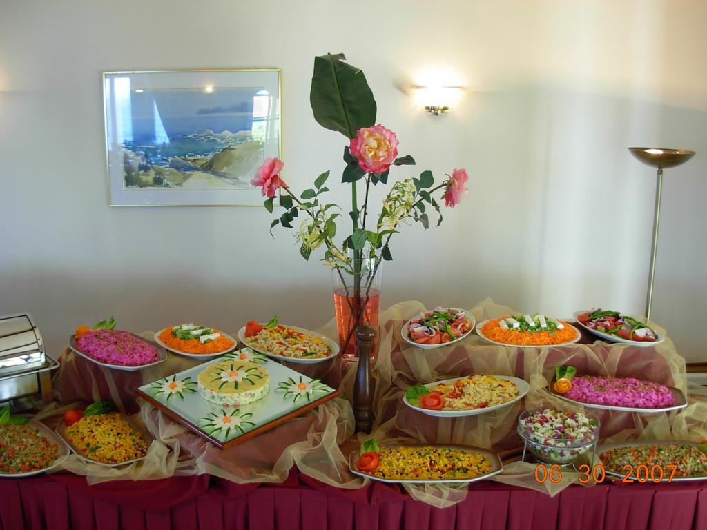 Marilena Hotel Ипсос Екстериор снимка