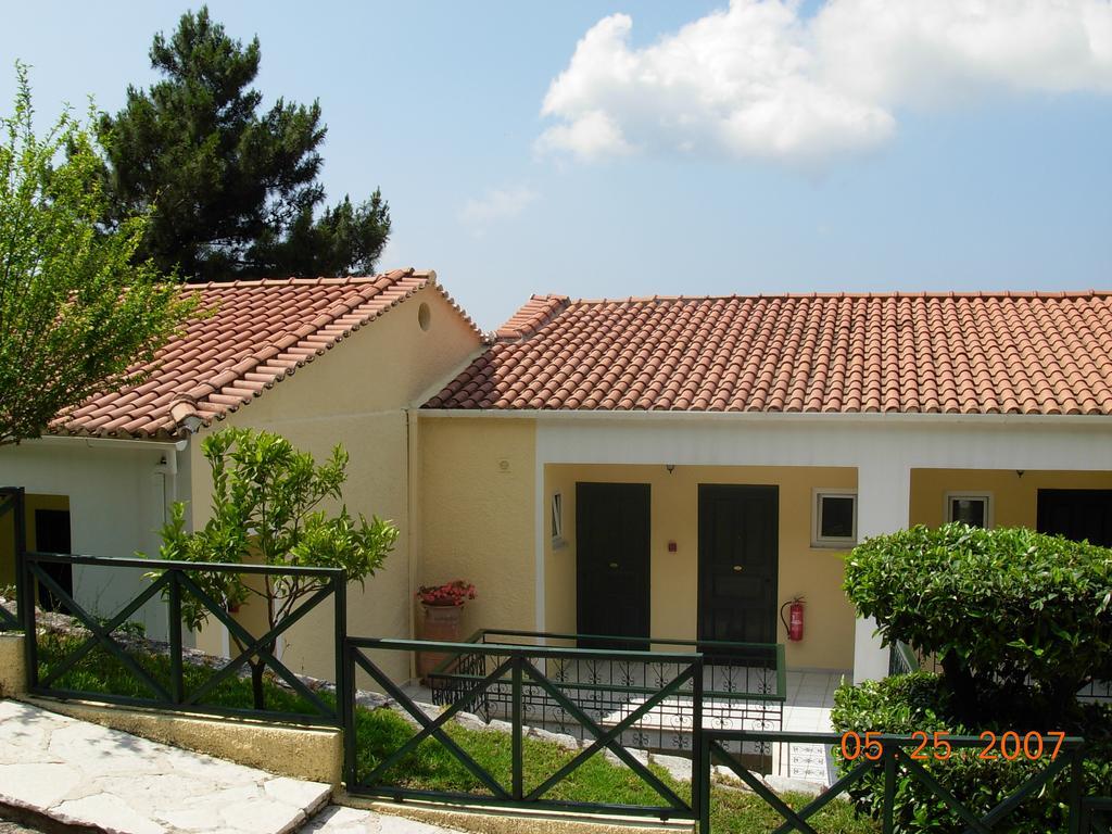 Marilena Hotel Ипсос Екстериор снимка