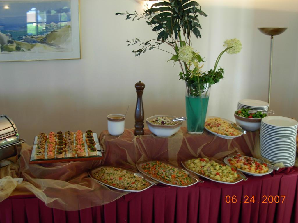 Marilena Hotel Ипсос Екстериор снимка