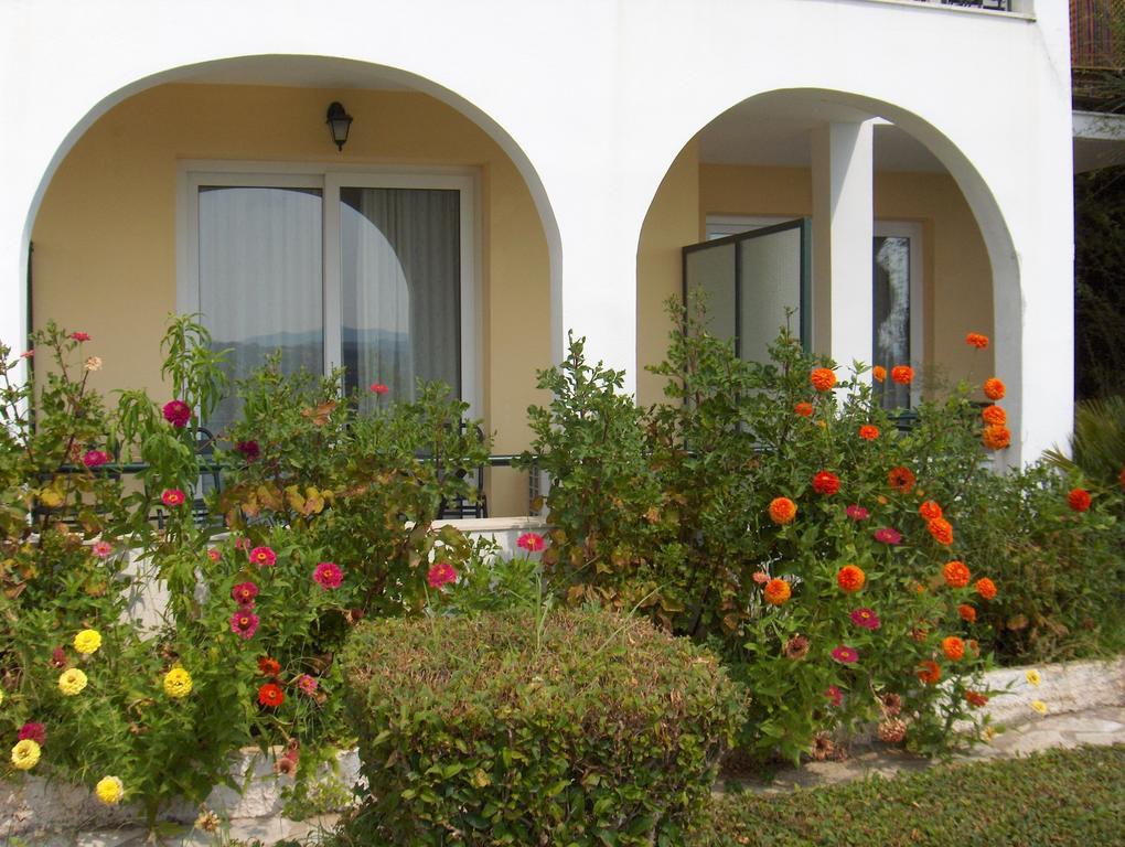 Marilena Hotel Ипсос Стая снимка