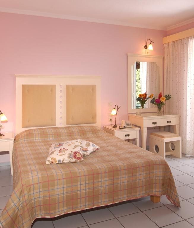 Marilena Hotel Ипсос Стая снимка